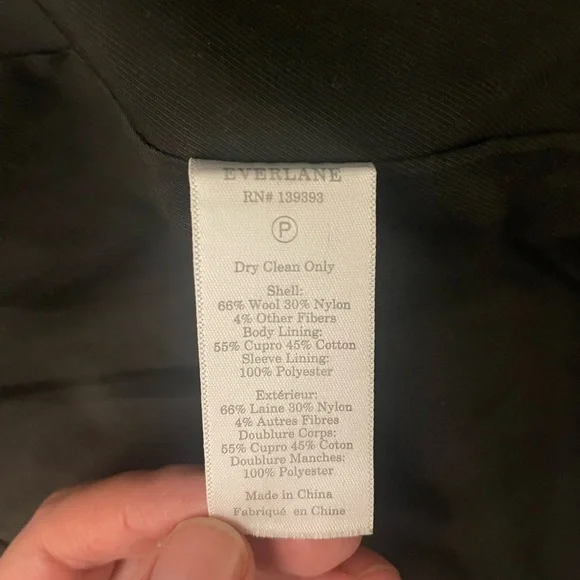 Everlane Oversized Wool Blazer - Picture 4 of 5